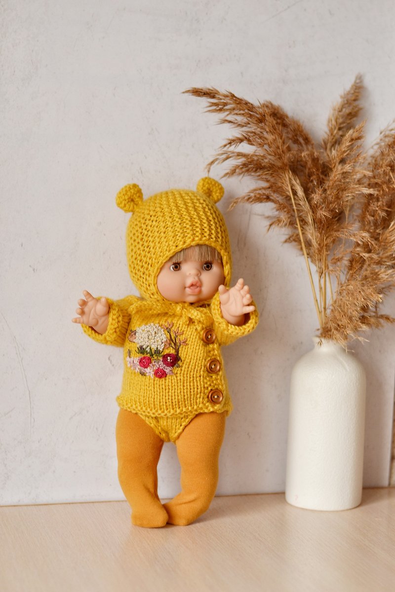 ミニケイン人形13体用帽子、カーディガン、ブリーフ、パオラレイナ人形用服 - 知育玩具・ぬいぐるみ - ウール イエロー