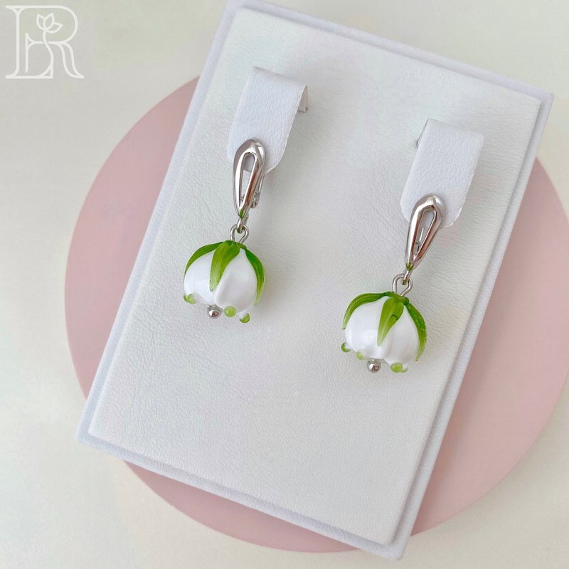 Lily of the Valley Handmade Earrings / Simple Drop Homemade Lily Earrings - 耳環/耳夾/耳骨夾 - 純銀 白色