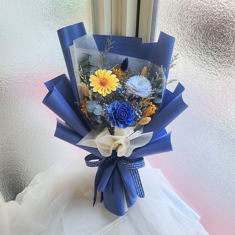 [Ready stock] Sola sunflower bouquet. Gift. Comes with carrying bag. graduate. teacher gift - Dried Flowers & Bouquets - Plants & Flowers 
