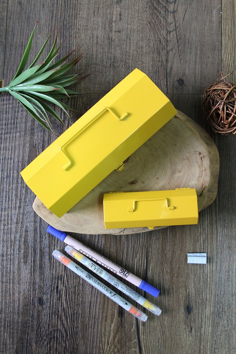 Japan Magnets Retro Industrial Style Mini Toolbox / Pencil Box / Storage Box (Yellow) - Pencil Cases - Other Metals Yellow