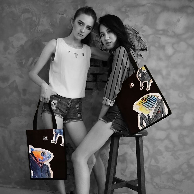 Non-human fashion show joint model | heavyweight American shoulder bag - Messenger Bags & Sling Bags - Cotton & Hemp Multicolor