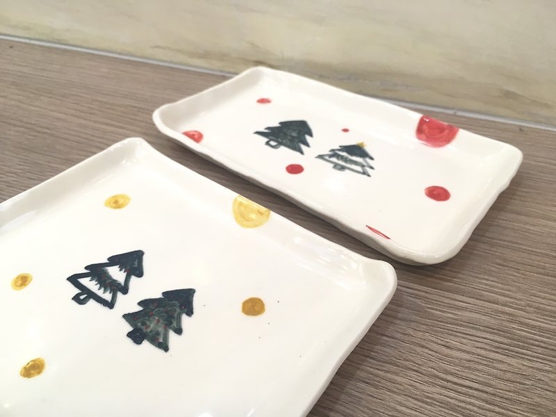 Christmas Series / Small Ceramic Plate - จานเล็ก - ดินเผา หลากหลายสี