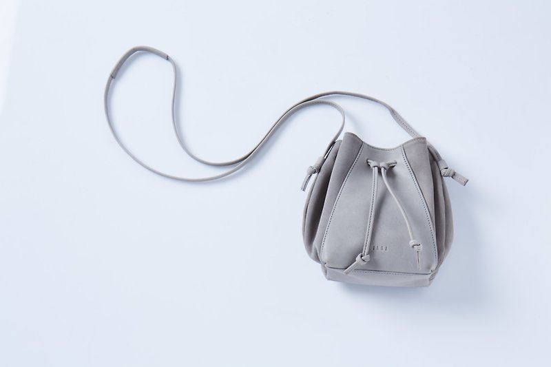 Muffin Donkey ( Grey)  : Leather Cross-Body BAG - Drawstring Bags - Genuine Leather Gray