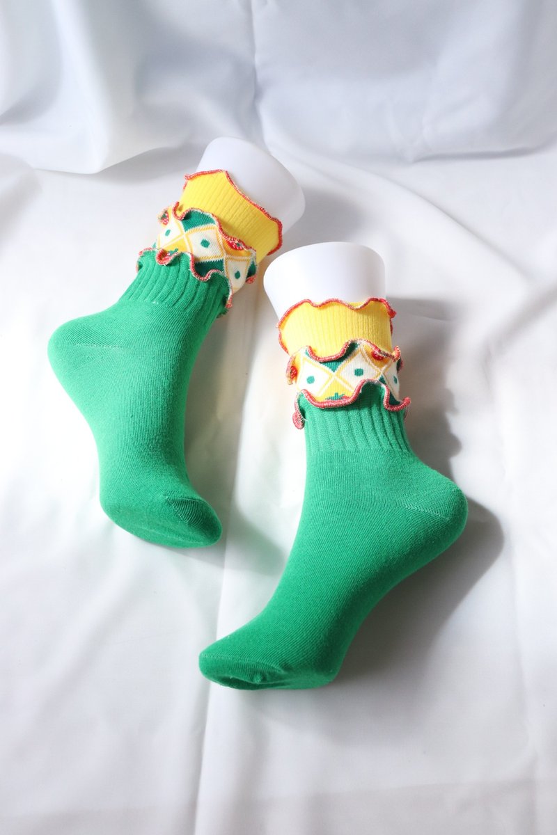 Green x Yellow Colorful Mellow Socks, Flashy Socks, Unique, Size 22.5-25, Women's Socks - ถุงเท้า - วัสดุอื่นๆ สีเขียว