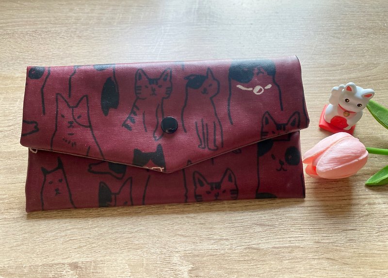 Glasses meow. Red envelope bag, passbook, cash storage bag, mask storage bag (waterproof Japanese cloth) - กระเป๋าเครื่องสำอาง - วัสดุกันนำ้ 