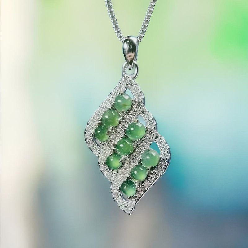 Ice green jade cabochon design necklace 925 sterling silver | Natural Burmese jade A grade jade | Gift giving - สร้อยคอ - หยก สีเขียว