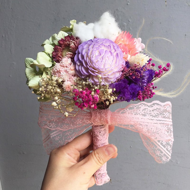 Purple main flower bride bouquet bridesmaid bouquet of dried bouquets Valentine's Day is not withered flowers bouquet bunny bouquet small bouquet (diameter 16cm) - Plants - Plants & Flowers Purple