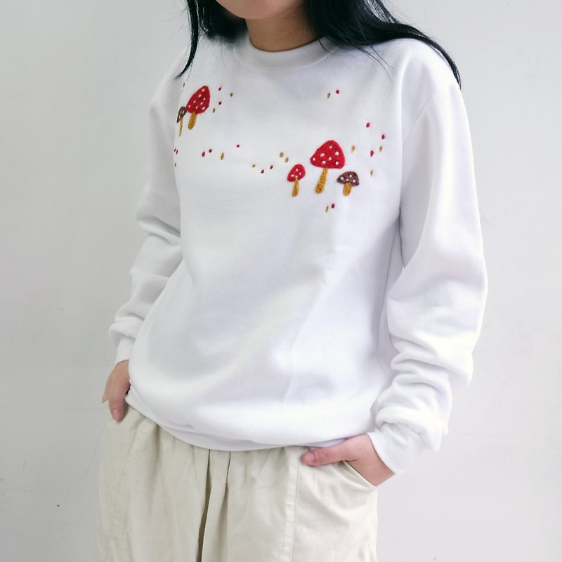 Mushroom Mushroom Wool Felt University T - Unisex Hoodies & T-Shirts - Cotton & Hemp White