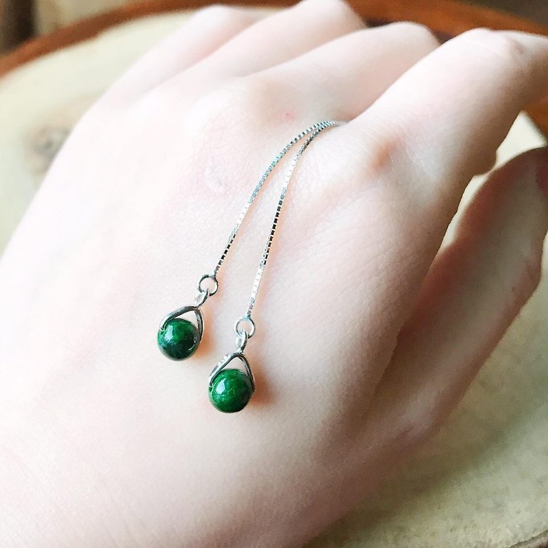 Emerald gift。拈翠-天然緬甸翡翠花青純銀耳線 - 耳環/耳夾 - 寶石 銀色