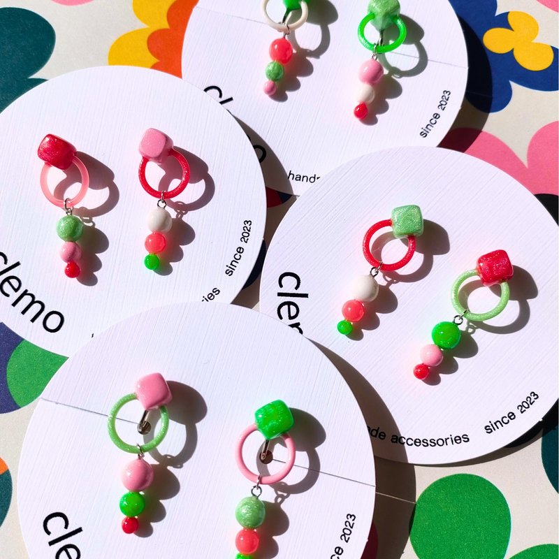 Mitsuami – Strawberry, Earrings / Clip-on Earrings - ต่างหู - วัสดุอื่นๆ หลากหลายสี