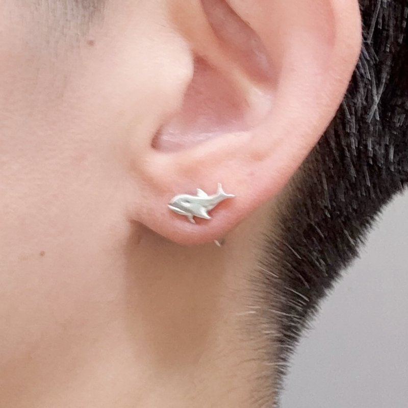 925純銀小虎鯨耳針單只販售 Orca - 耳環/耳夾/耳骨夾 - 純銀 