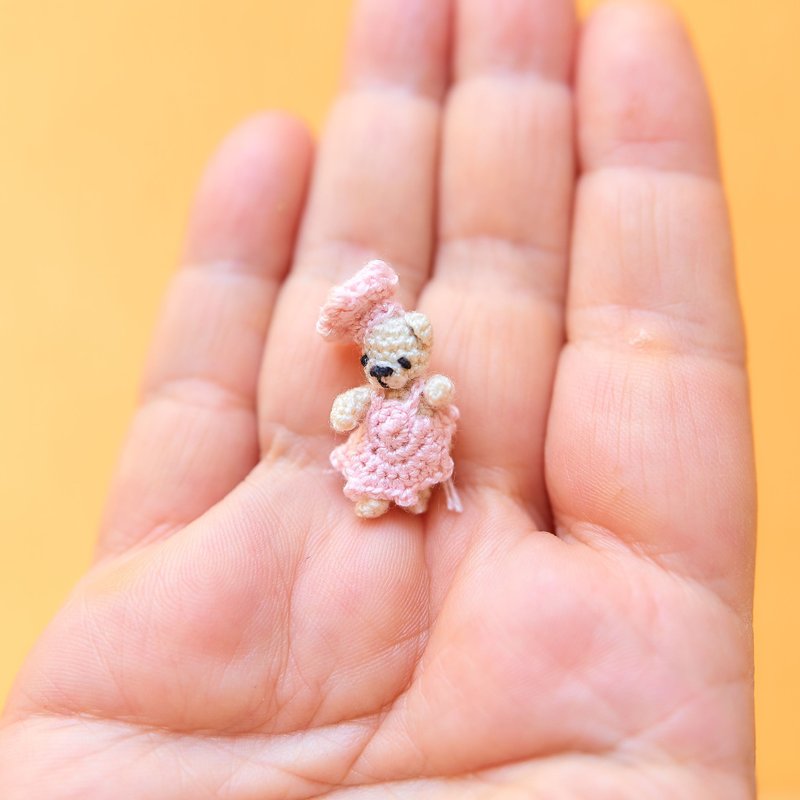 Micro bear. Crochet tiny teddy. Miniature toy. - ของเล่นเด็ก - วัสดุอีโค หลากหลายสี