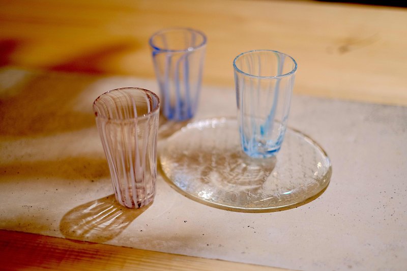 Straight grain tea and wine cup (middle) | Handmade by the glass factory