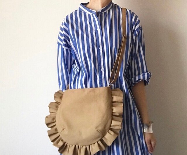 受注生産 frill shoulder bag camel yaya-handmade｜側背包/斜背包人氣榜 - Pinkoi