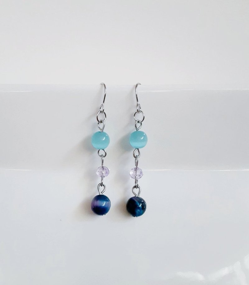 Simple earrings made of mixed color tiger eye and cat eye glass beads Natural stone Birthday gift Blue earrings Can be changed to hypoallergenic earrings or Clip-On - Earrings & Clip-ons - Precious Metals Blue