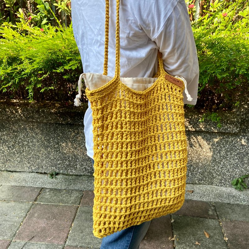 Pure cotton hand-woven crochet shoulder bag/side backpack/gang bag/mesh bag/mesh/tote bag ginger - Messenger Bags & Sling Bags - Other Materials Yellow