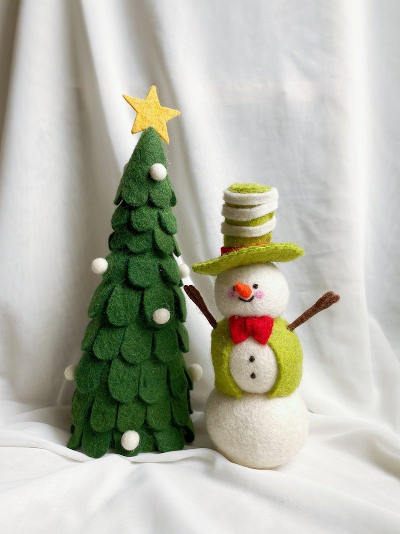 [Handmade by Good Day] The tall hat snowman and his ball snowman friend handmade wool felt doll ornaments - Items for Display - Wool Multicolor