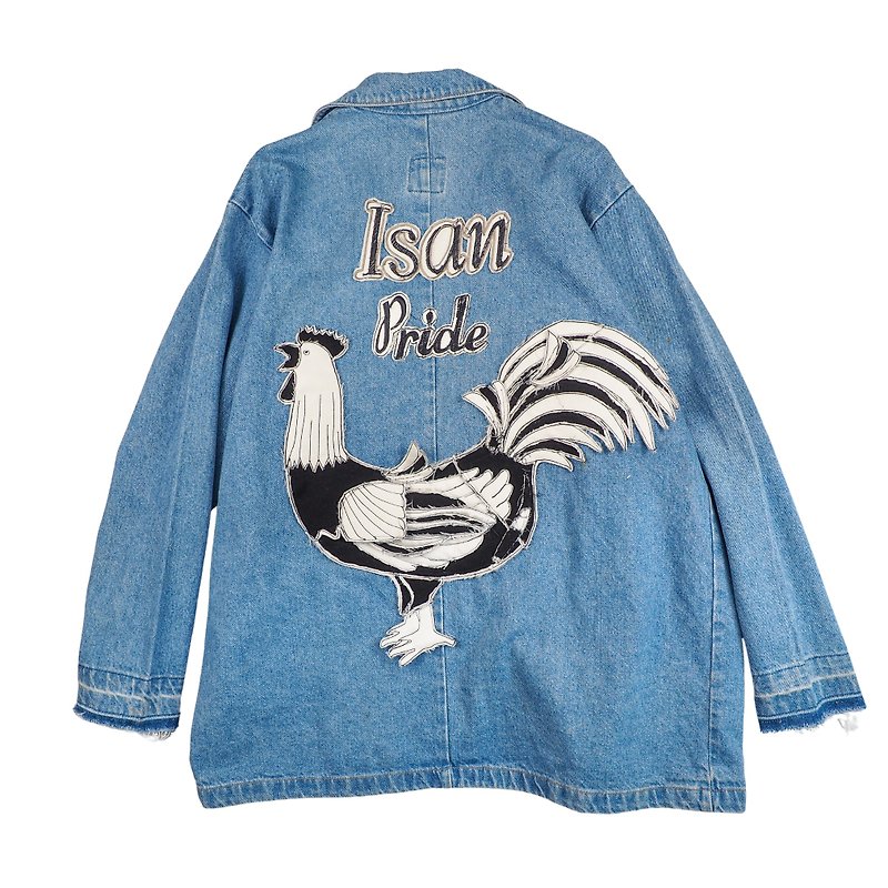 鶏の刺繍が施されたヴィンテージデニムジャケット、アップサイクルパッチワーク。 - ジャケット - その他の素材 