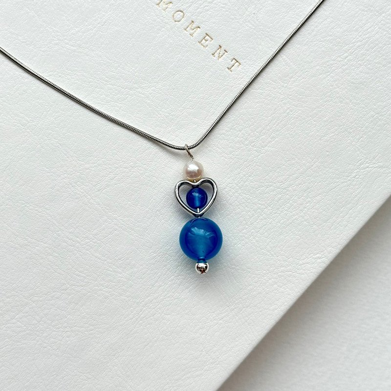 [Blue World] Blue Agate Freshwater Pearl Hollow Silver Necklace Confidence, Courage, Encouragement and Protection - สร้อยคอ - ไข่มุก สีน้ำเงิน