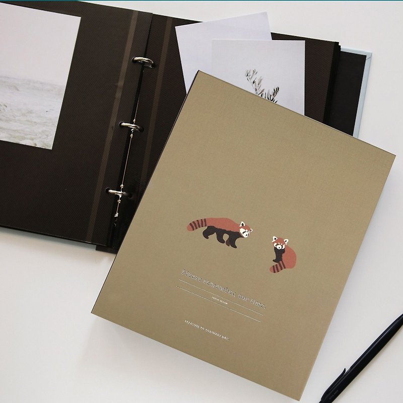 Dailylike three-hole loose-leaf self-adhesive phase V3-01 red panda, E2D00793 - Photo Albums & Books - Paper Brown