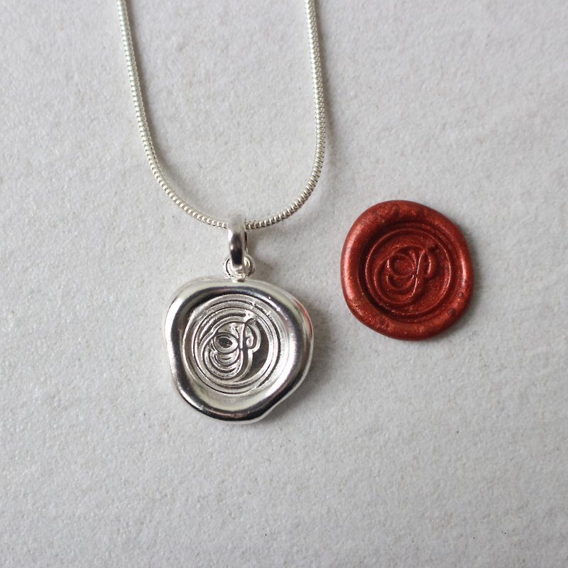 Initial Monogram P / Make a Mark Personalised 925 Silver Wax Seal Necklace 