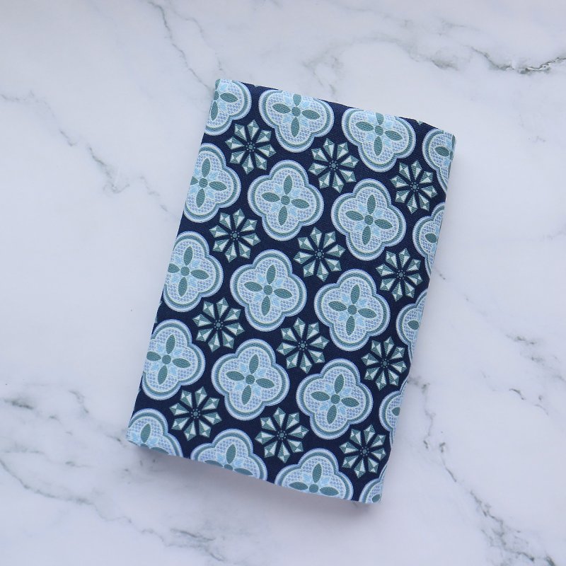 [Tile] Book cover book cover adjustable book cover - ปกหนังสือ - ผ้าฝ้าย/ผ้าลินิน สีน้ำเงิน