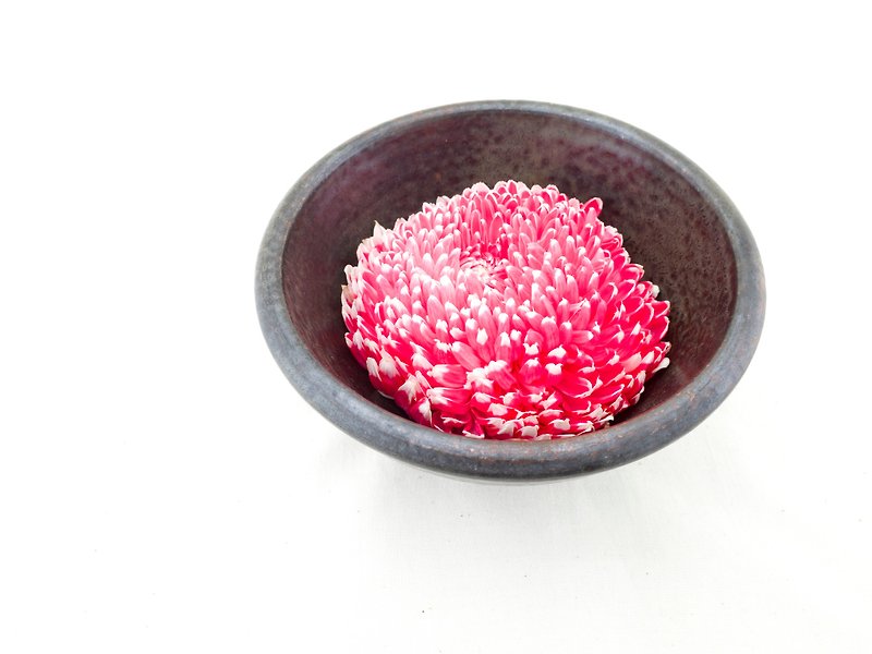 ミニボウル/悪いNRK···花の釉薬焼成手作りの陶器 - 花瓶・植木鉢 - 陶器 ブラウン