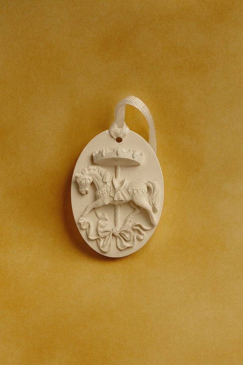 Nenito Air Freshener – Air Ritual | Mina Min - 其他 - 陶 白色