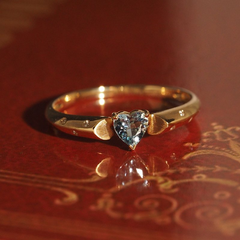 18K金海藍寶石心形戒指 18K Gold The Aquamarine Heart Ring - 戒指 - 貴金屬 