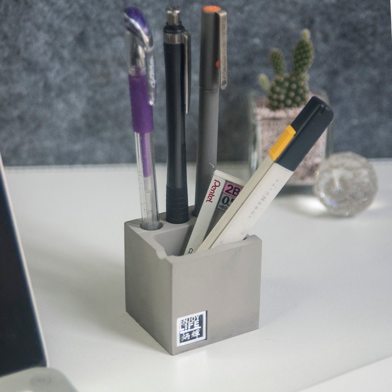 【EZ cube】Minimalist style customized Cement clear water mold pen holder - Storage - Cement 