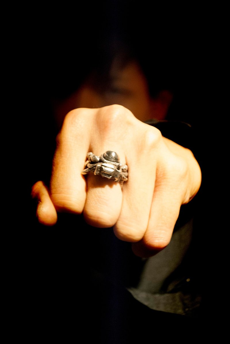一本/手工銀飾/戒指/Spaceman - 戒指 - 其他金屬 銀色