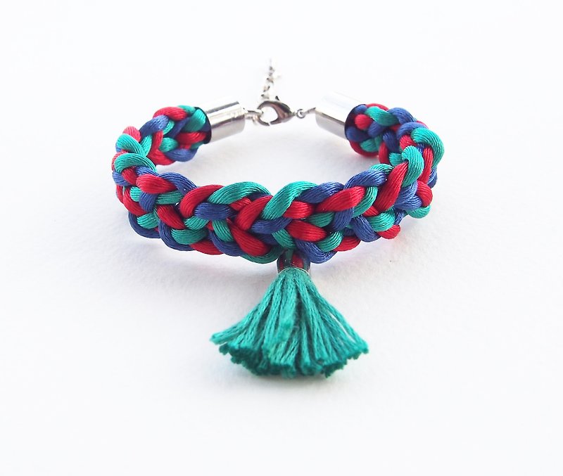 Greem-blue-red braided bracelet with green tassel - สร้อยข้อมือ - วัสดุอื่นๆ หลากหลายสี