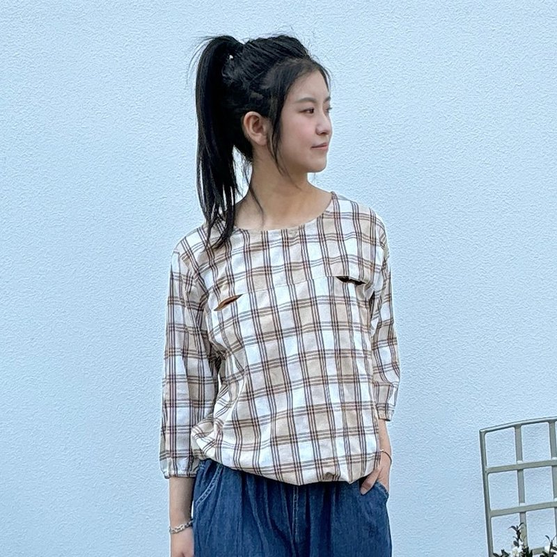Hana Mokuba 圓領格紋鬆緊收口上衣 - 女上衣/長袖上衣 - 其他材質 