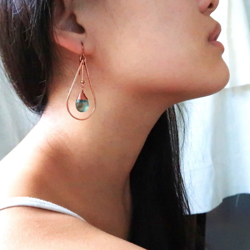 Handmade Bronze earrings - green firefly Stone Drop Dangle Earrings - Earrings & Clip-ons - Semi-Precious Stones Green