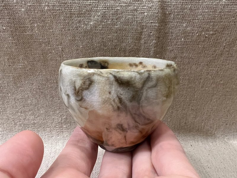 幻彩湖水綠絞泥柴燒杯 / 茶杯 / 小平凡手作 - 茶壺/茶杯/茶具 - 陶 
