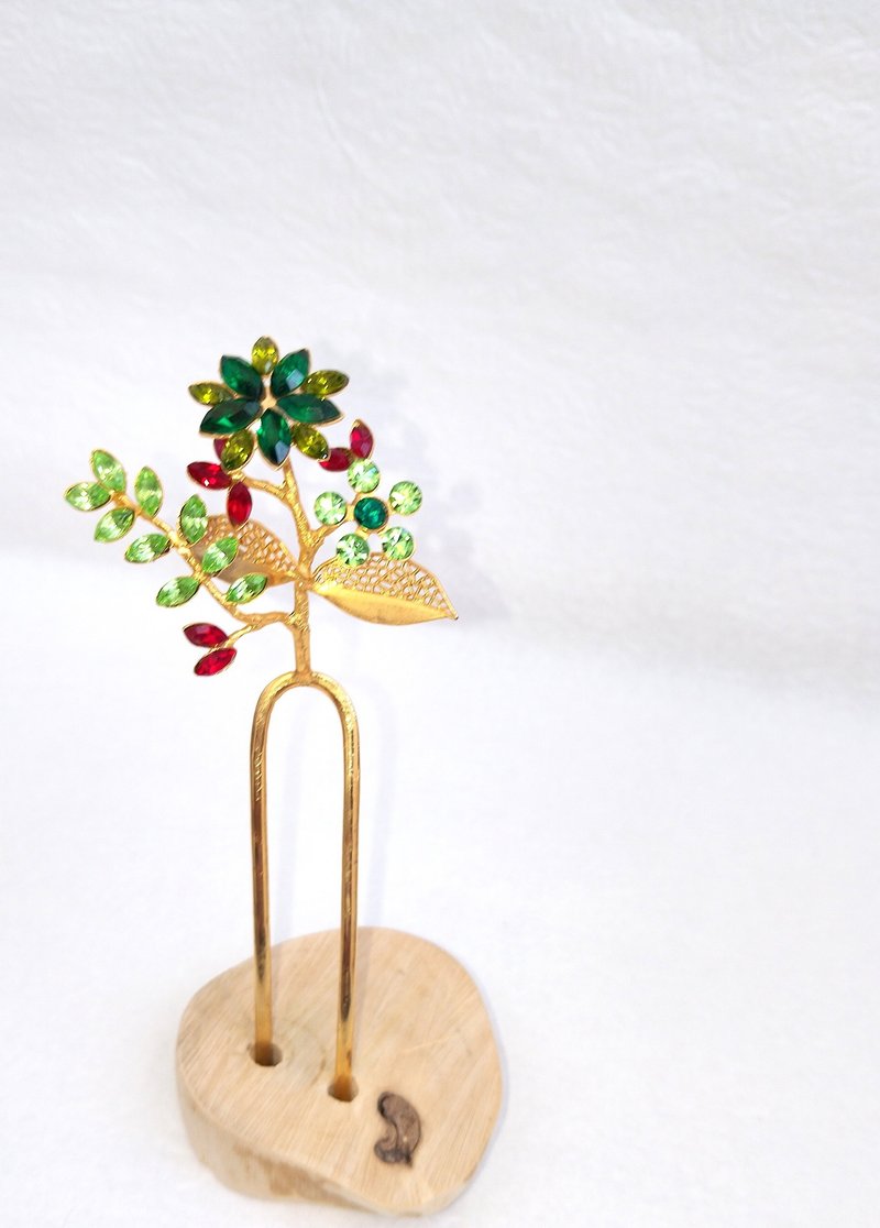 กิ๊บติดผมลายใบไม้สีเขียว Luan Kanzashi Atelier - เครื่องประดับผม - โลหะ 