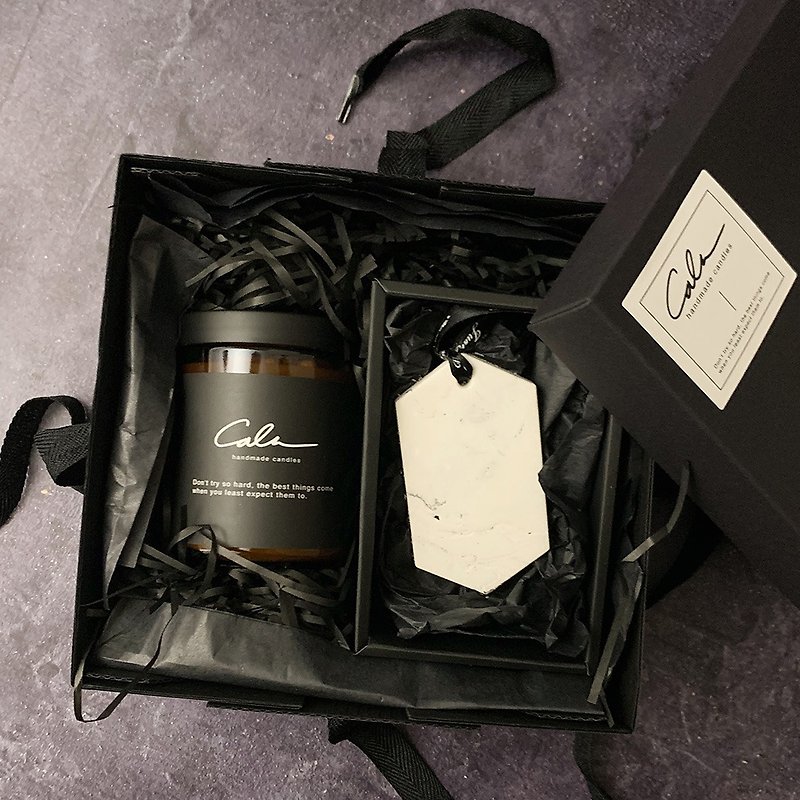 Handmade Fragrance Gift Box-Diffuser Stone 25g + Fragrance Soy Candle 200g - เทียน/เชิงเทียน - ขี้ผึ้ง 