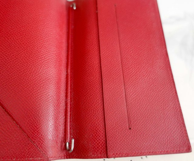 French high-end Hermes Hermes second-hand second-hand green leather red  bottom notepad cover passport cover - Shop Mr.Travel Genius Antique shop ID  & Badge Holders - Pinkoi