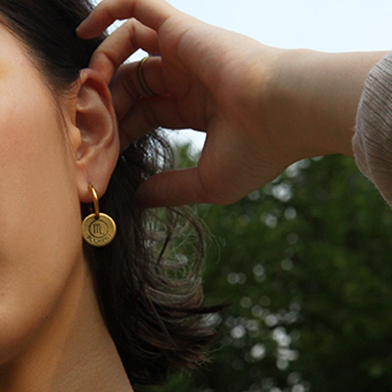 Zodiac Sign hoop earrings - ต่างหู - ทองแดงทองเหลือง 