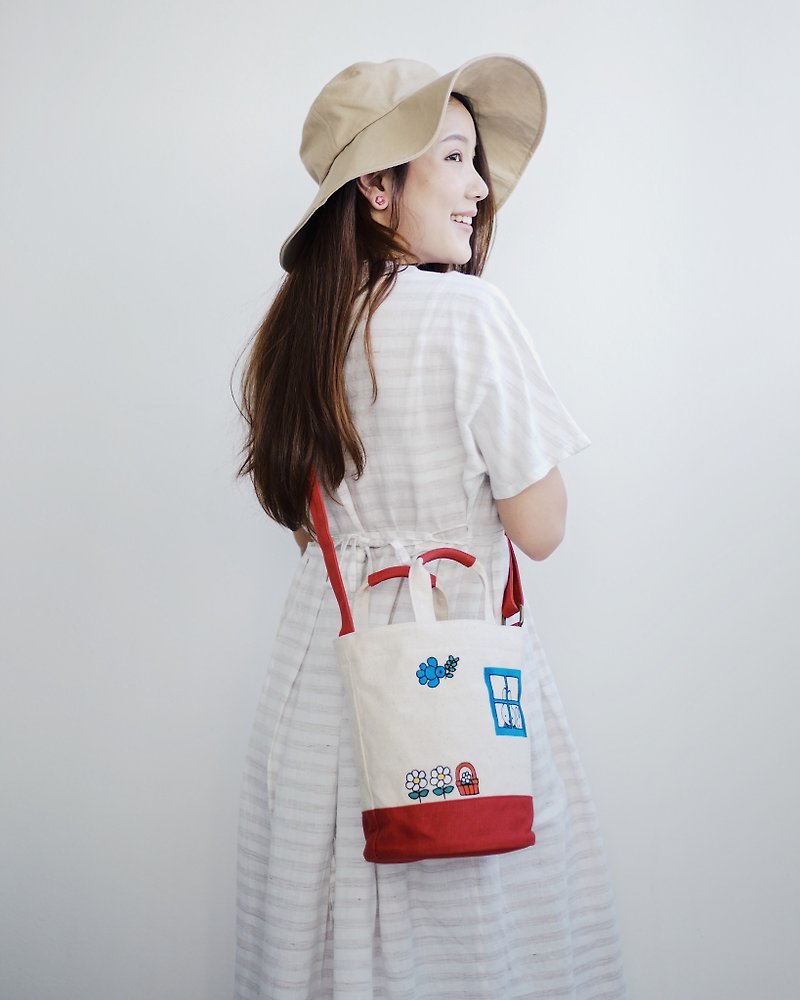 MIFFY IN THE HOUSE - drawstring bucket bag in white/red LIMITED - กระเป๋าหูรูด - ผ้าฝ้าย/ผ้าลินิน สีแดง