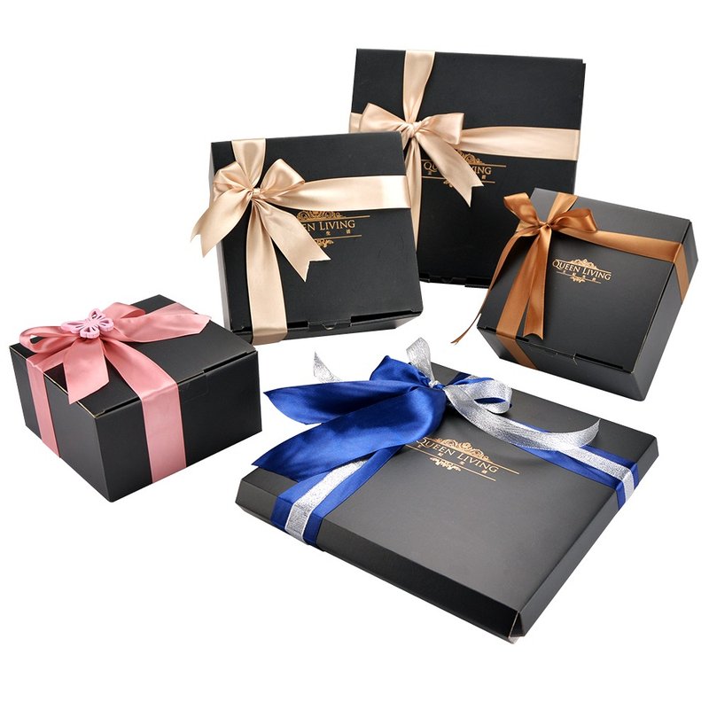 Queen Living-black packaging gift box - กล่องของขวัญ - กระดาษ 