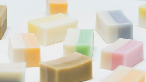 FUNIKISKY 氛圍氣天然精油品牌 【 精油皂禮盒】手工皂 親膚美膚 臺灣伴手禮 首選 香氛
