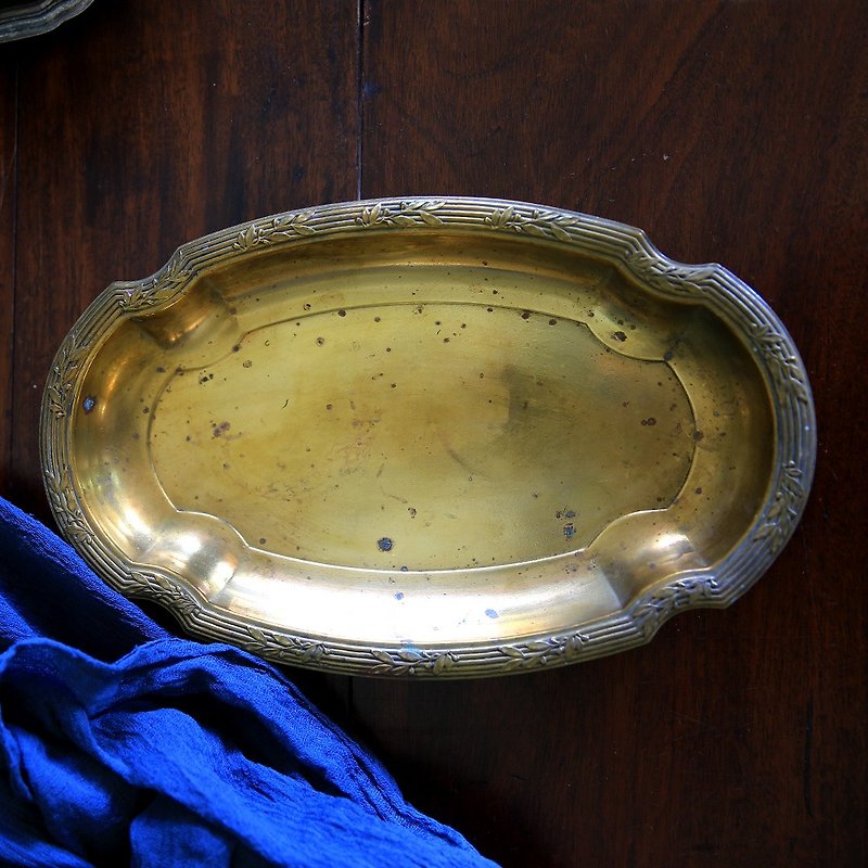 Europe / Long / antique copper tray retro long plate - Small Plates & Saucers - Other Metals Gold