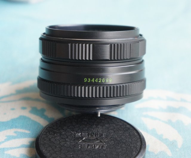 レンズ(単焦点) ZENIT HELIOS-44M-7 58mm F2 作例動画有】【A】 ヘリオス | HELIOS-44M-7 ZENIT 58mm F2 M42