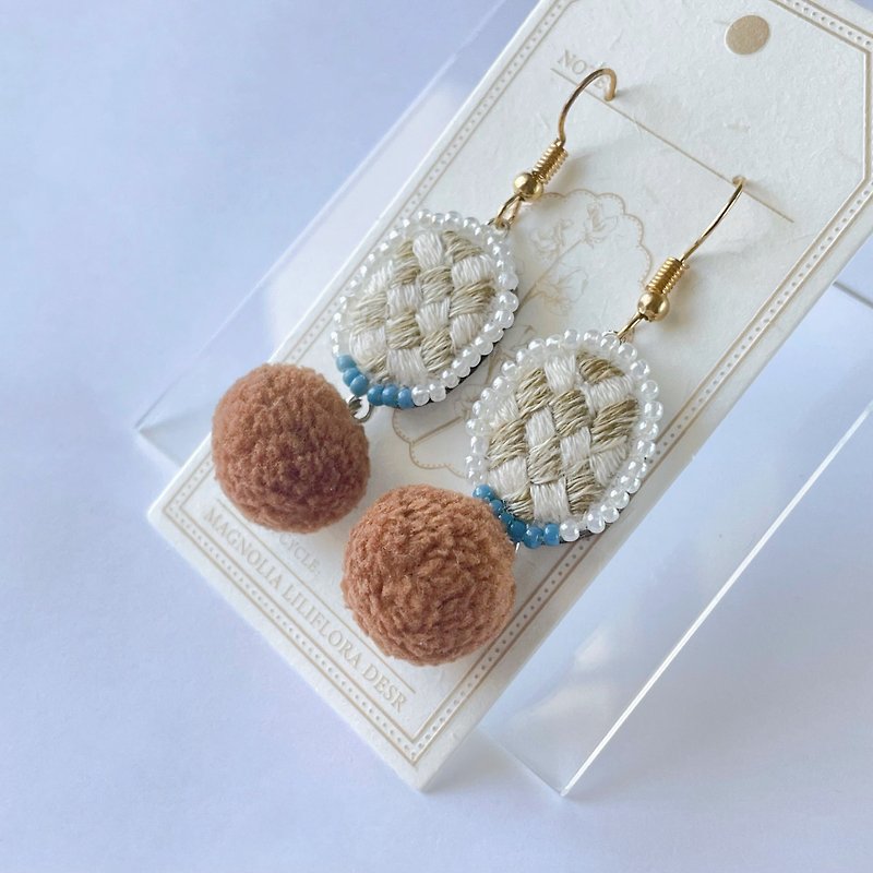 【Tea time】Designed embroidered earrings | Bead embroidered jewelry - Hair Accessories - Cotton & Hemp 