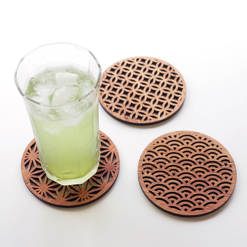 Wood coaster Japanese pattern - Coasters - Wood Brown