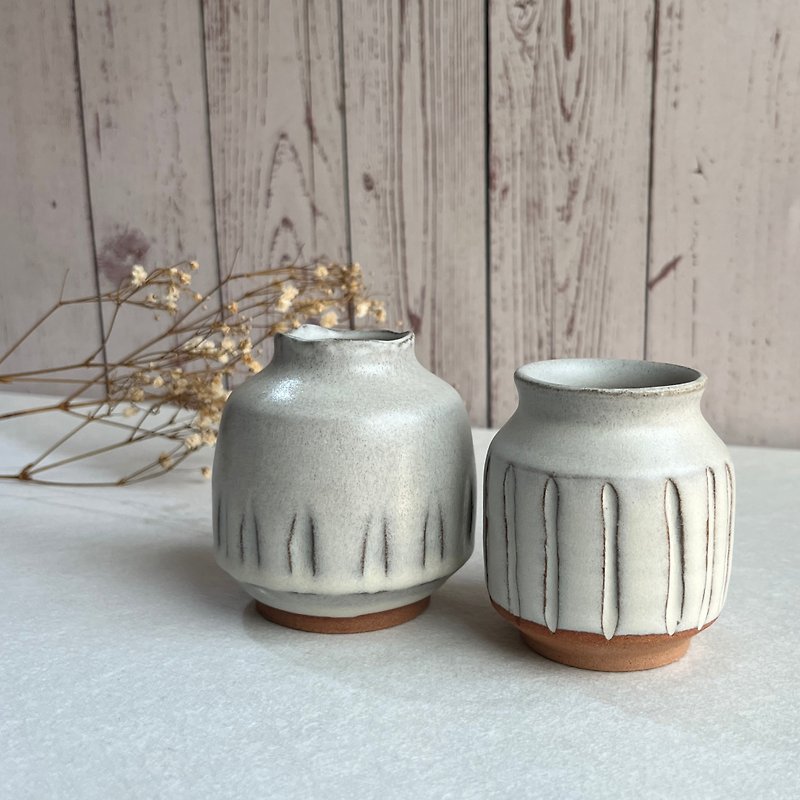 Ceramic vase - เซรามิก - ดินเผา ขาว