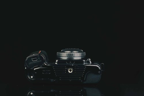 Nikon F-601 QD #8424 #135 フィルムカメラ - ショップ Rick