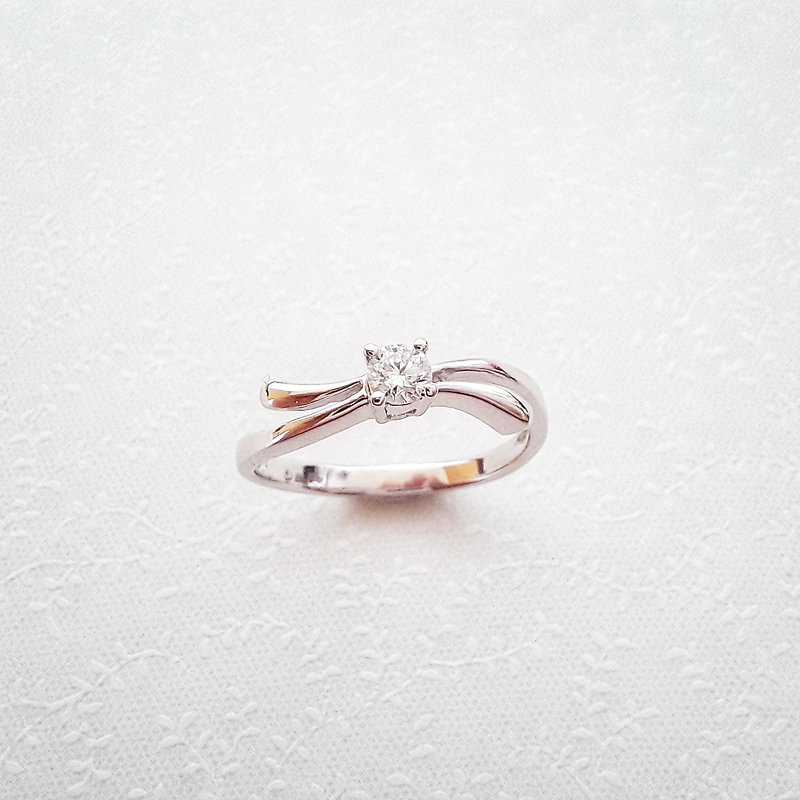 Romantic Classic Diamond Wedding Ring 14K - General Rings - Diamond 