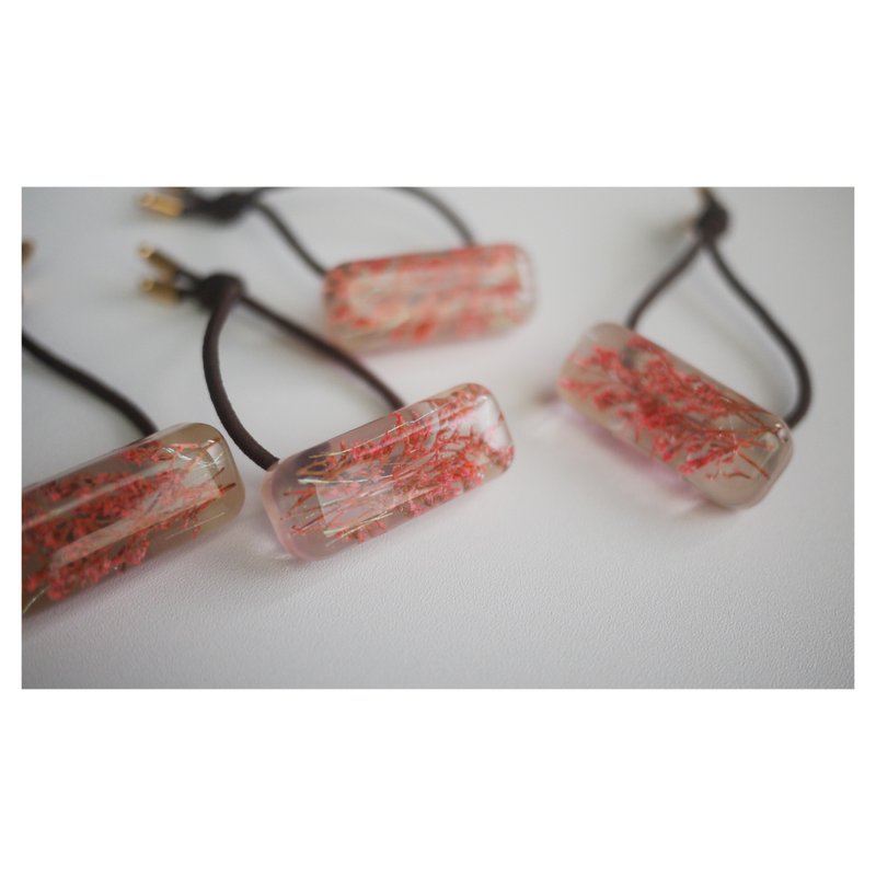 粉色系真花樹脂髮繩 | 髮圈 | hair tie/elastic - 髮夾/髮圈 - 其他材質 多色